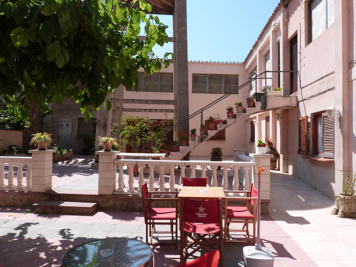 Ca L'Amadeu Hotel Vilanova de Escornalbou Exterior foto